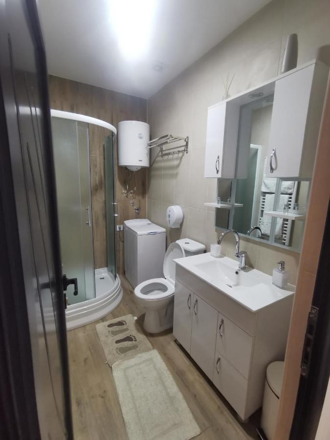 Restoran Due Punti Lägenhet Kursumlija Exteriör bild